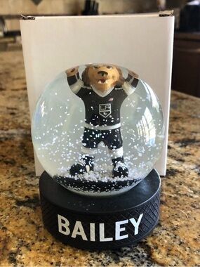 Los Angeles Kings Bailey Mascot Snow Globe